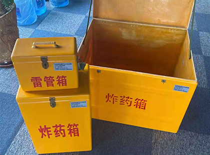 鄂托克玻璃雷管箱生产标准全解析：安全、性能与合规的基石